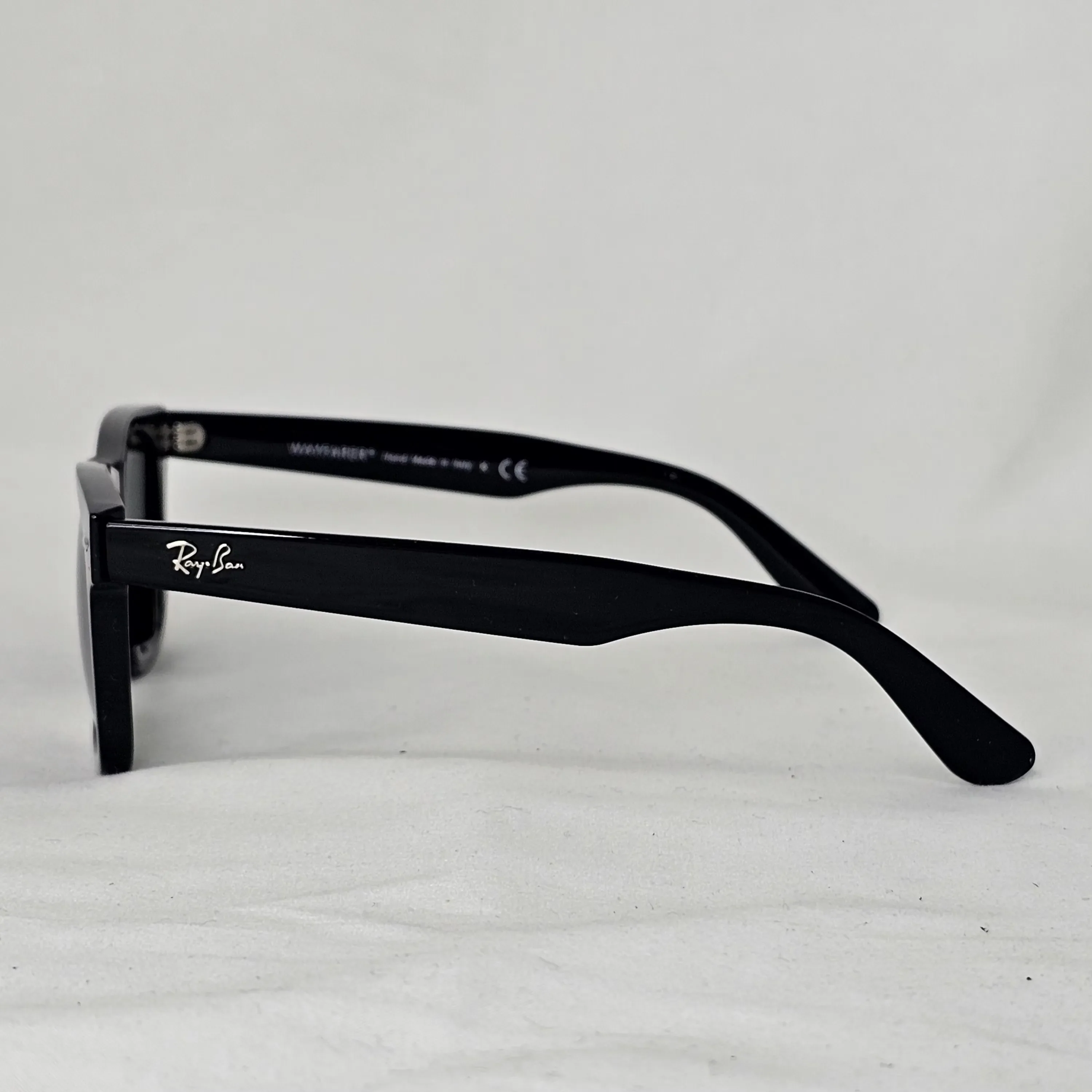 نظارة ريبان واي فيرر كلاسيك (Wayfarer Classic) - موديل RB2140 - Image 4