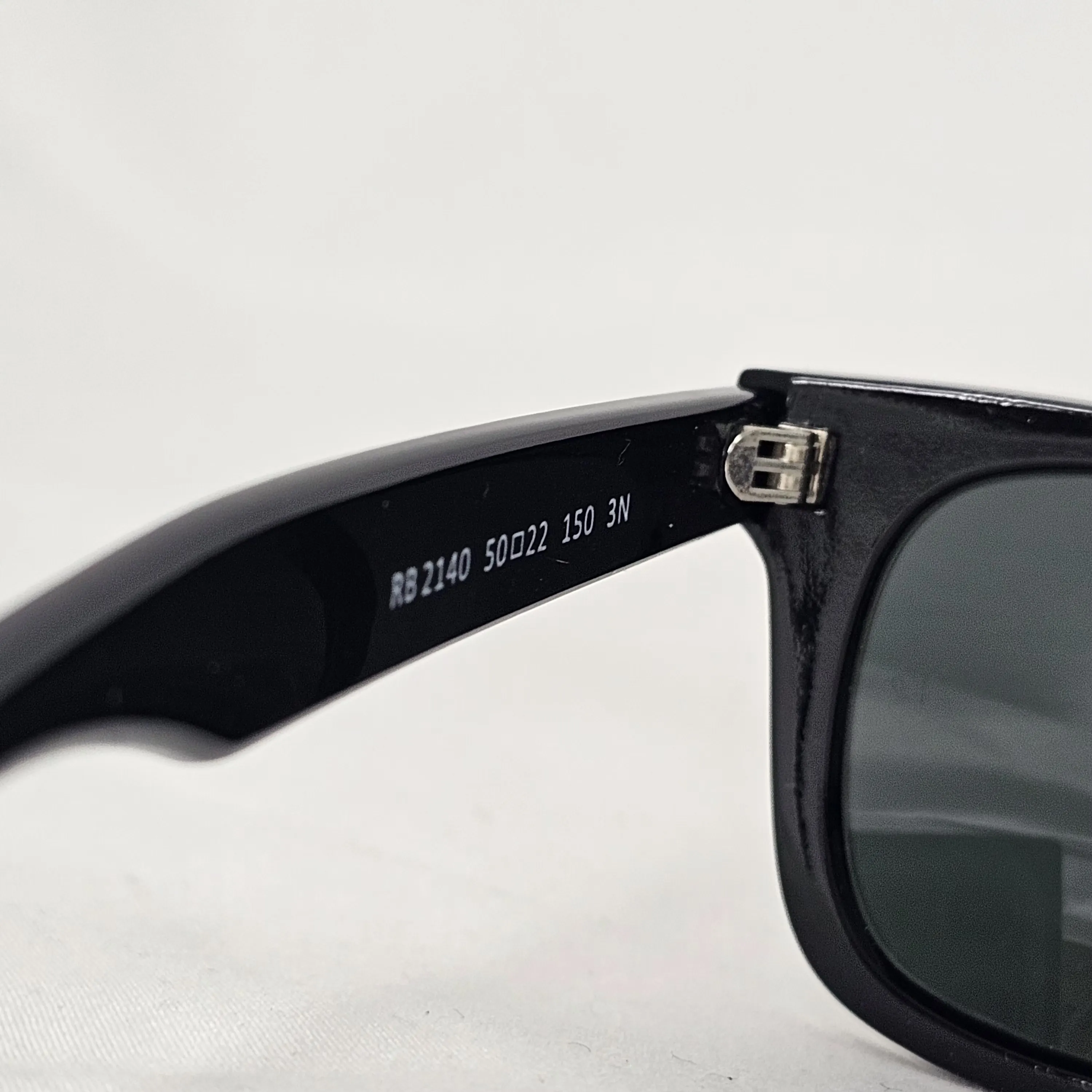 نظارة ريبان واي فيرر كلاسيك (Wayfarer Classic) - موديل RB2140 - Image 5