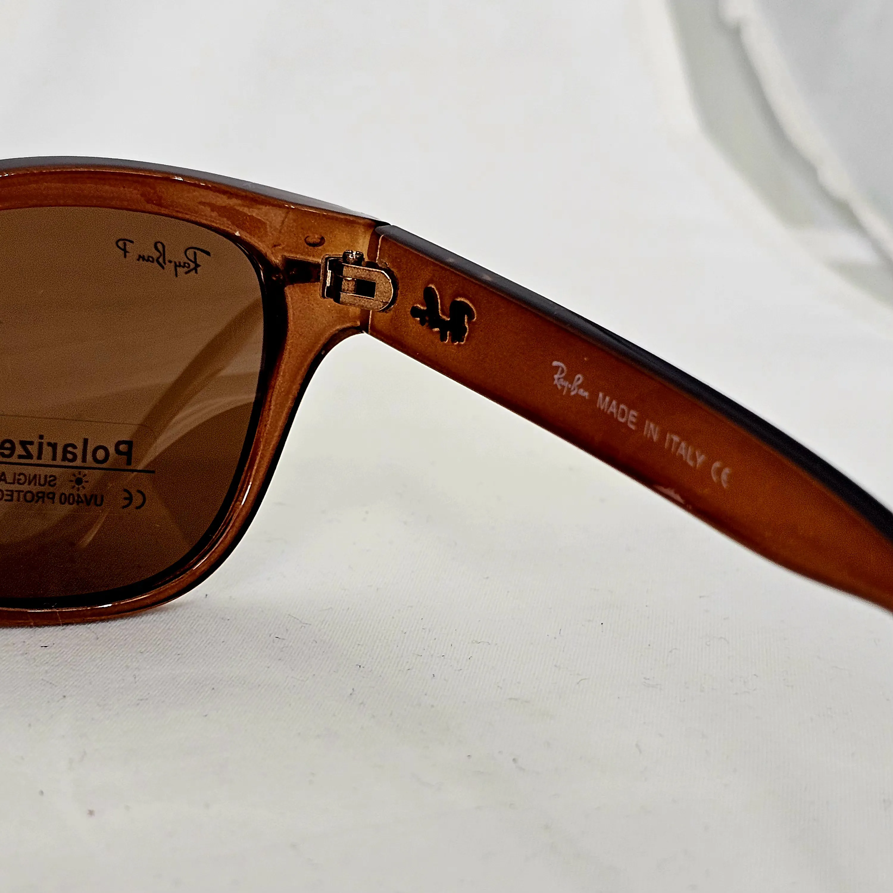 نظارة ري بان R4568 Polarized وي فاير - Image 7