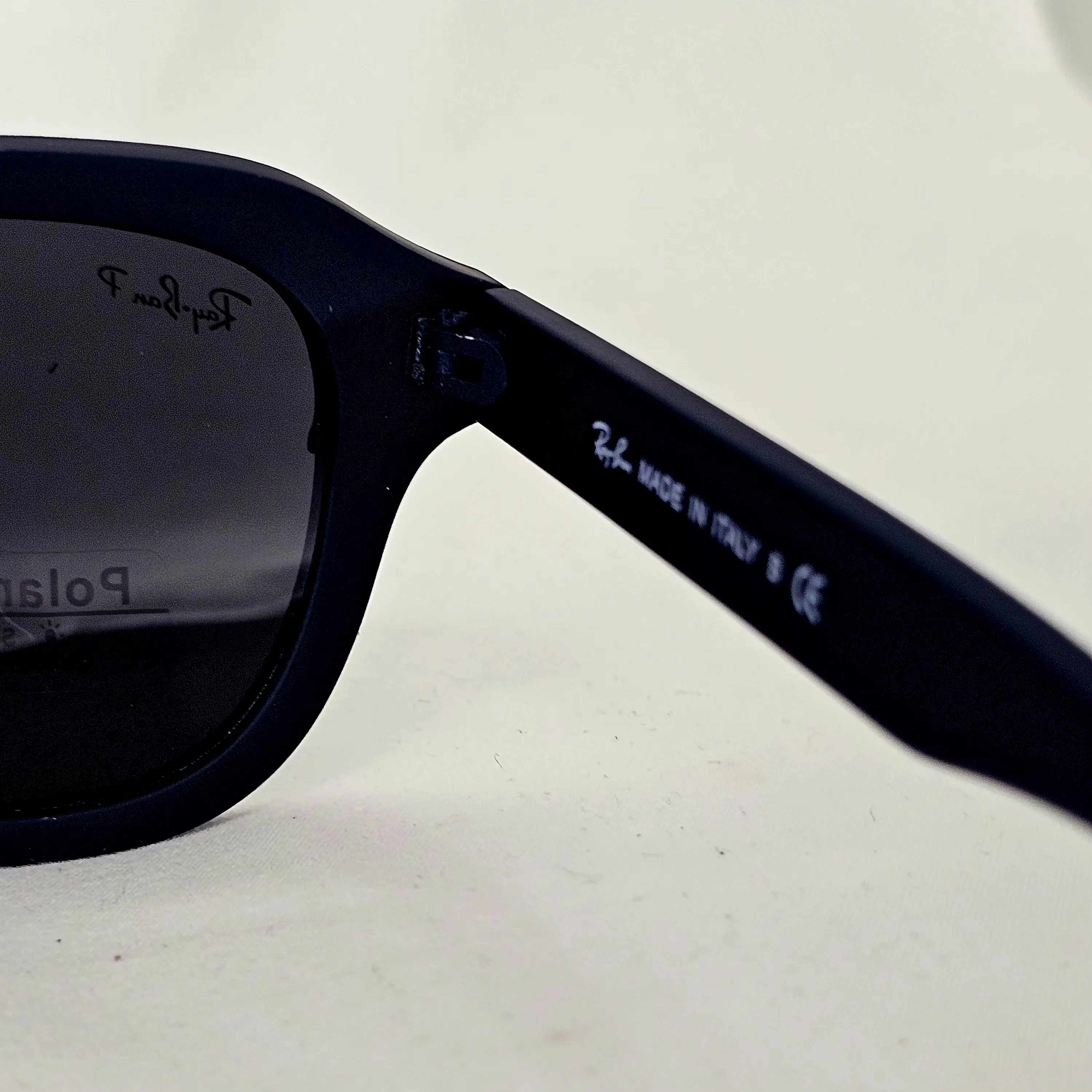 نظارة ري بان RB4566 Polarized ويفاير - Image 6