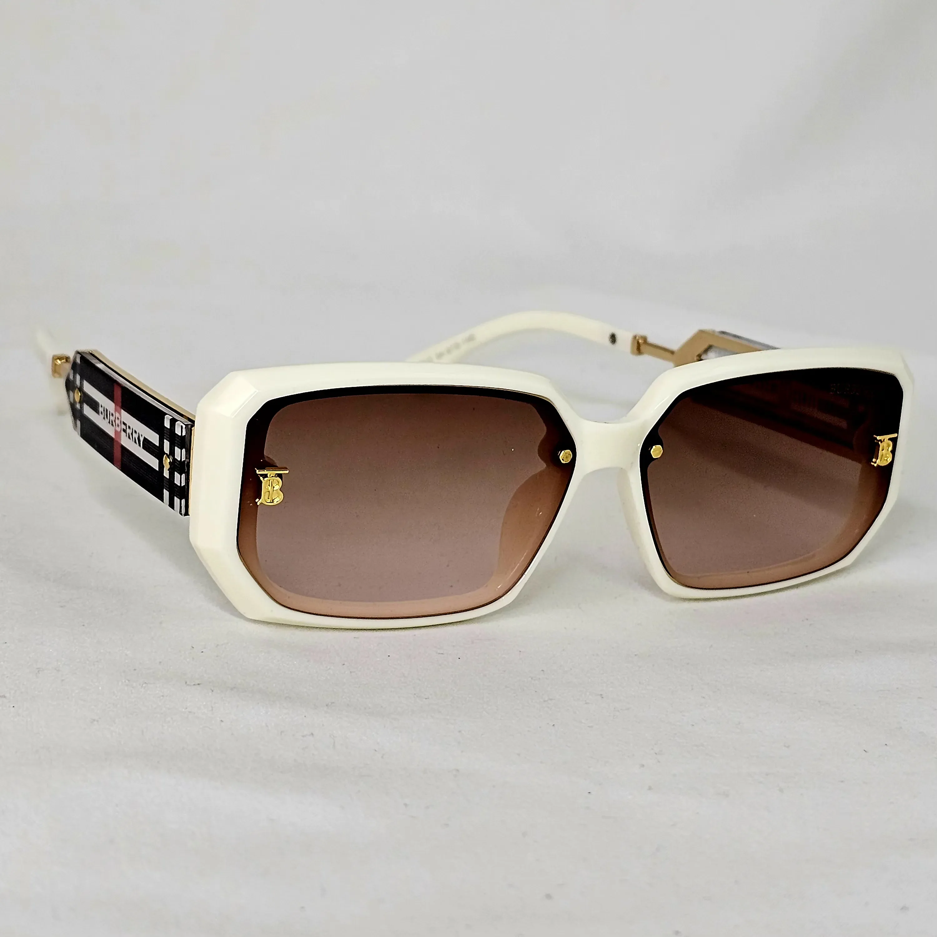Burberry Check Detail Square Sunglasses - Image 3