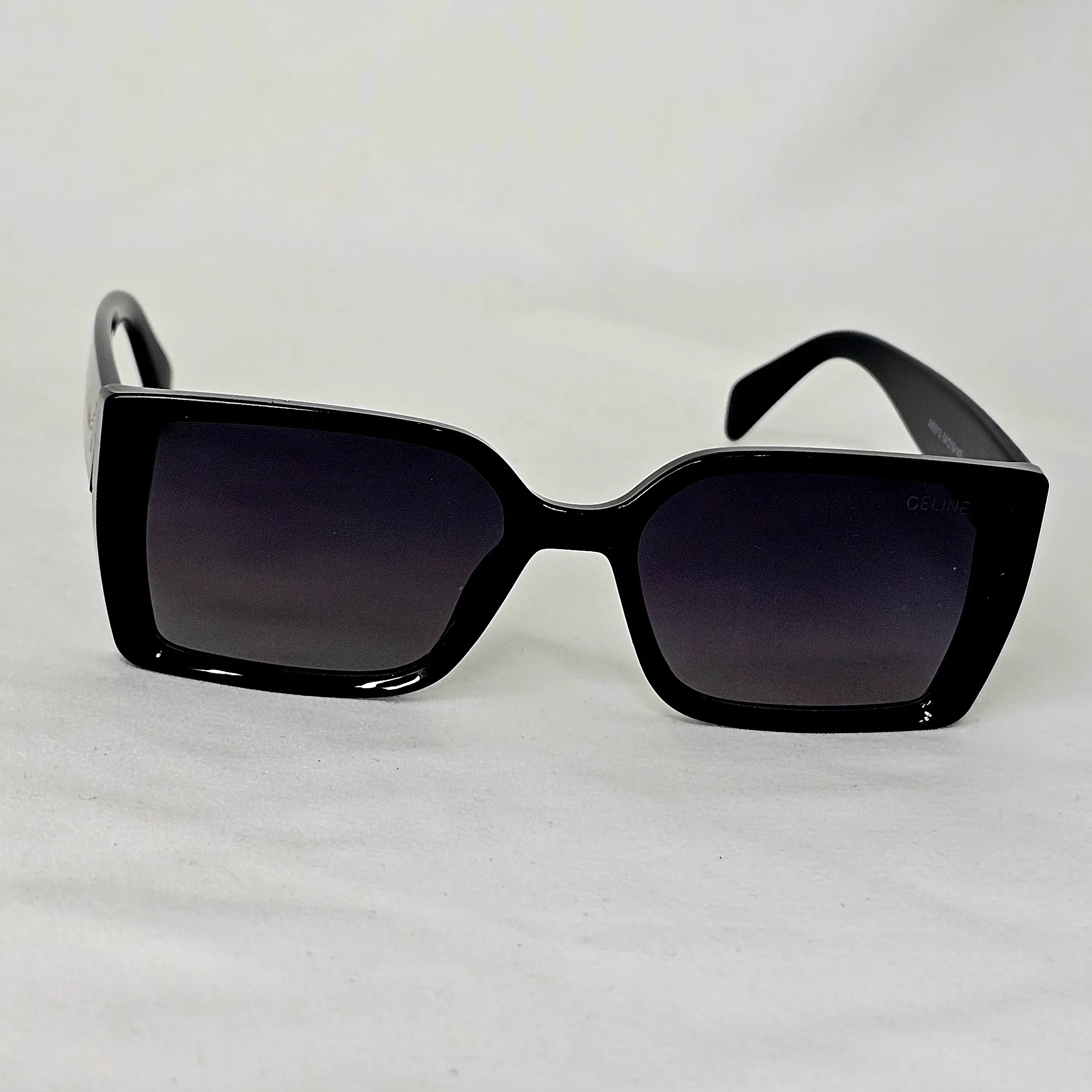 Céline Edge Square - Image 4